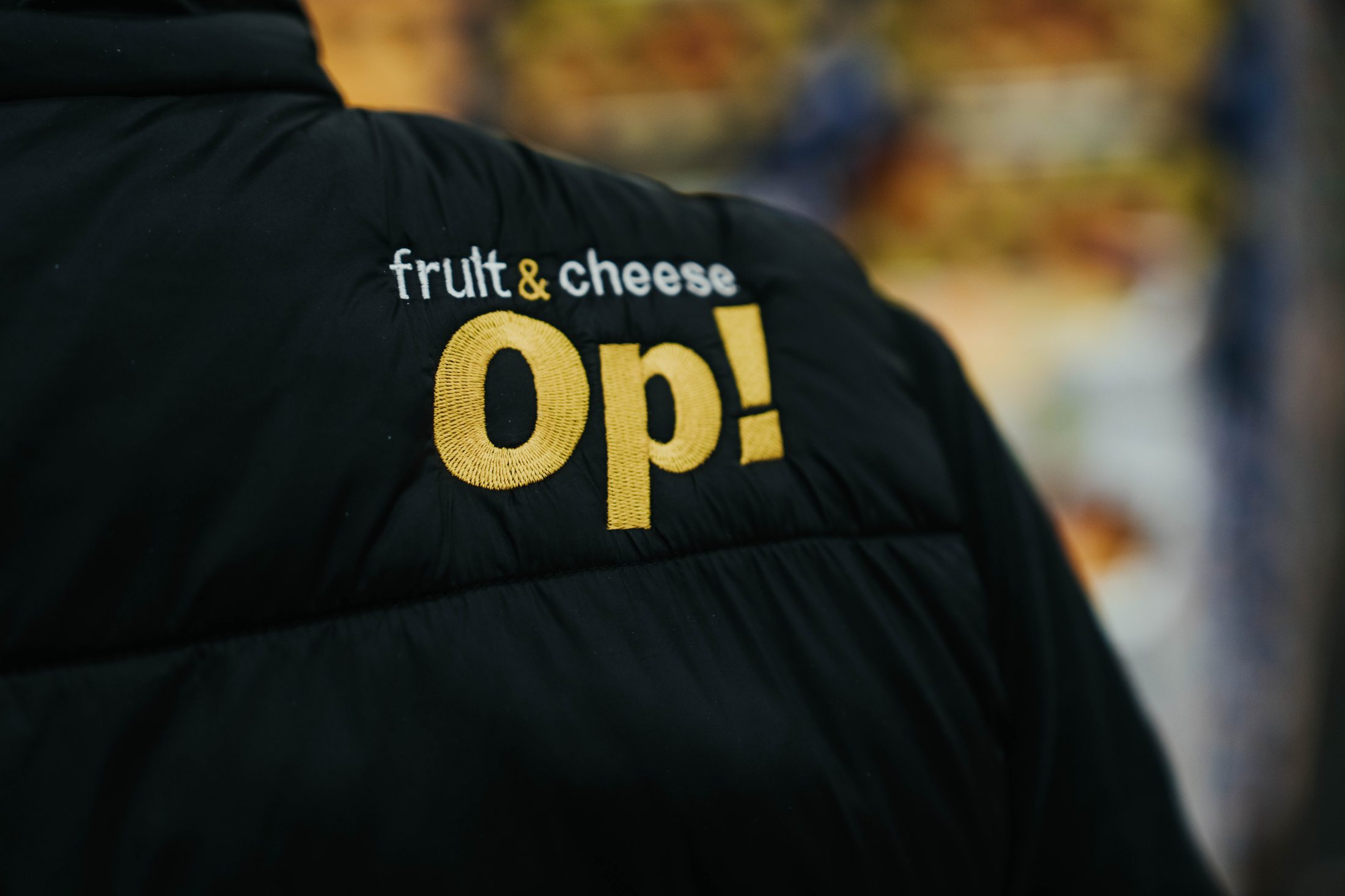 Veste brodée fruitOp! — l'esprit maison